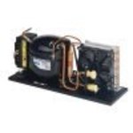 Array	[art_haupttext2] COOLMATIC CU-84 Das ColdMachine-80er-Profi-Programm biete drei luftgek�hlte und ein wassergek�hltes Aggregat in unterschiedlichen Bauformen. Konzipiert f�r alle K�hlrauminhalte (bis ca. 250 Liter) und f�r den Einsatz in w�rmeren Gew�ssern. Ausgestattet mit dem leistungsstarken Danfoss BD35F Kompressor. Es stehen sieben Verdampfertypen, exakt abgestimmt auf die Kompressorleistung zur Verf�gung.<BR>Vorgesehen f�r Bodenmontage. 386x155x130 mm